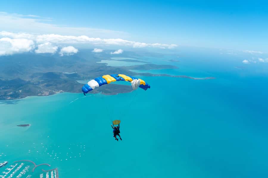 Airlie Beach: Tandem Skydive over the Whitsundays - Who This Skydive Fits Best (and Who Should Skip It)