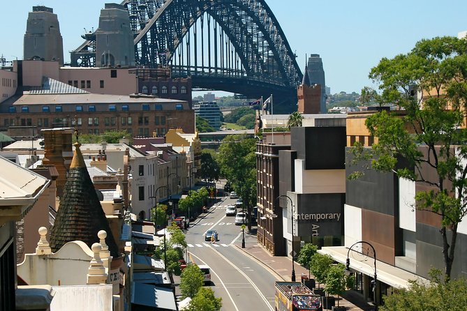 Big Bus Sydney and Bondi Hop-on Hop-off Tour - How the routes behave: city highlights vs Bondi Beach time