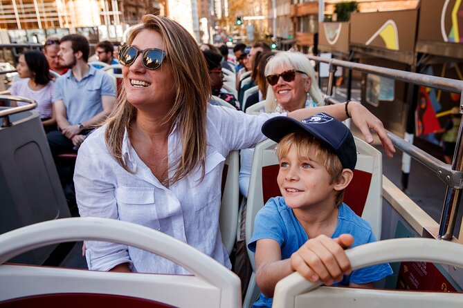 Big Bus Sydney and Bondi Hop-on Hop-off Tour - Using the app and finding the right bus stop