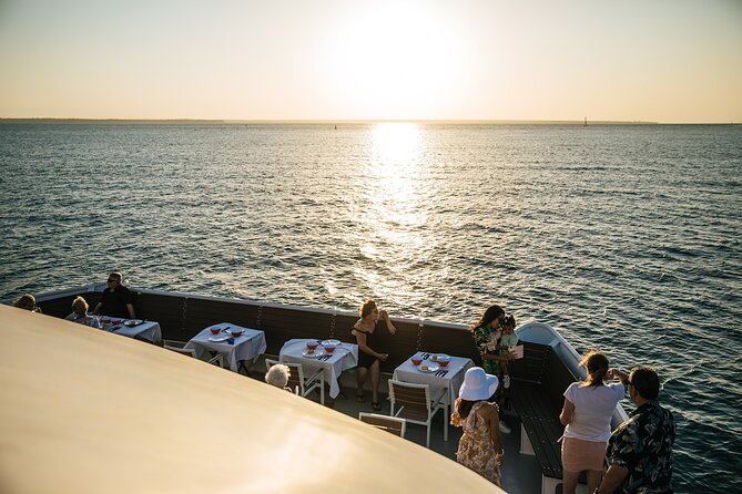 Charles Darwin Dinner Cruise - Key things I’d bet you’ll care about