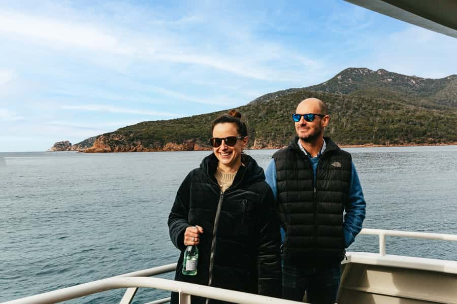 From Coles Bay: Wineglass Bay Cruise with Lunch - Schouten Passage II: comfort on two levels, plus an adults-only option