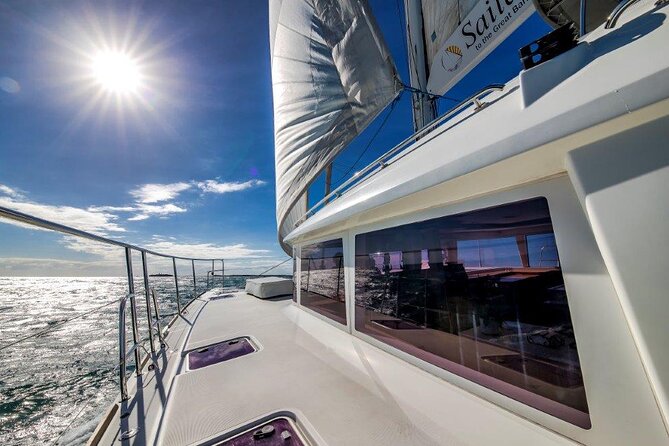 Full Day Low Isles Sailing & Snorkelling Cruise from Port Douglas - Crew style and group vibe: why the 33-passenger limit matters