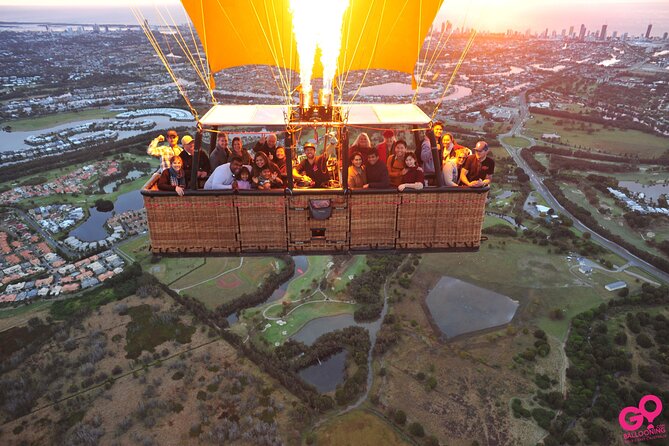 Gold Coast Hot Air Balloon Flight - Photo and movie package: why it feels worth it