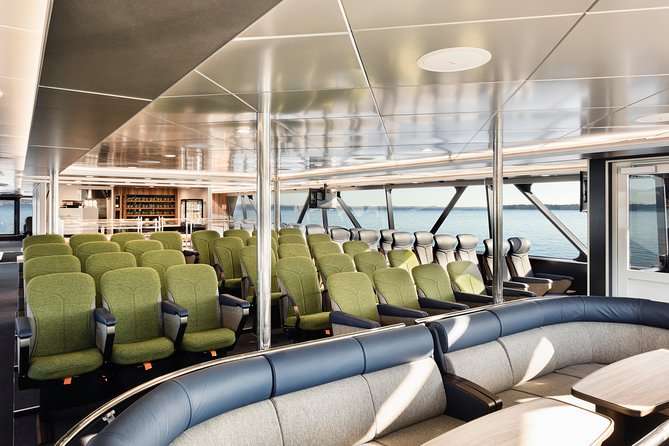 Gordon River Cruise departing from Strahan - Lunch on board: chef-prepared buffet and the drink choices