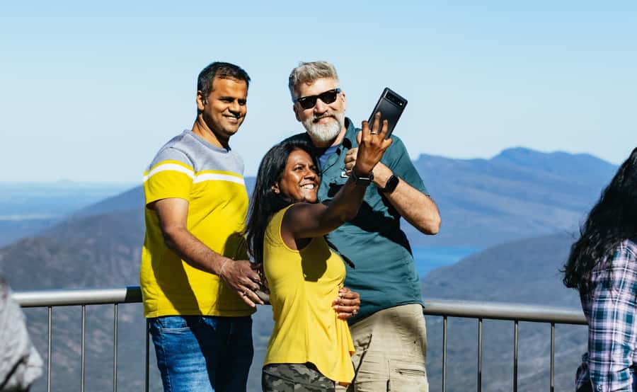Grampians National Park Small-Group Eco Day Tour - Halls Gap lunch: where the kangaroos play