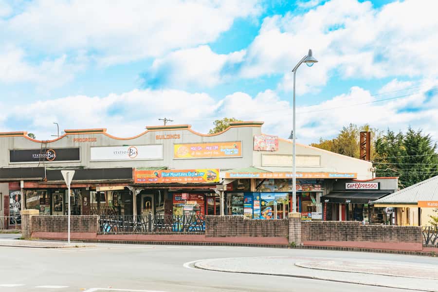 Katoomba: Lyrebird Hop-On Hop-Off and Scenic World Pass - Key Points That Matter
