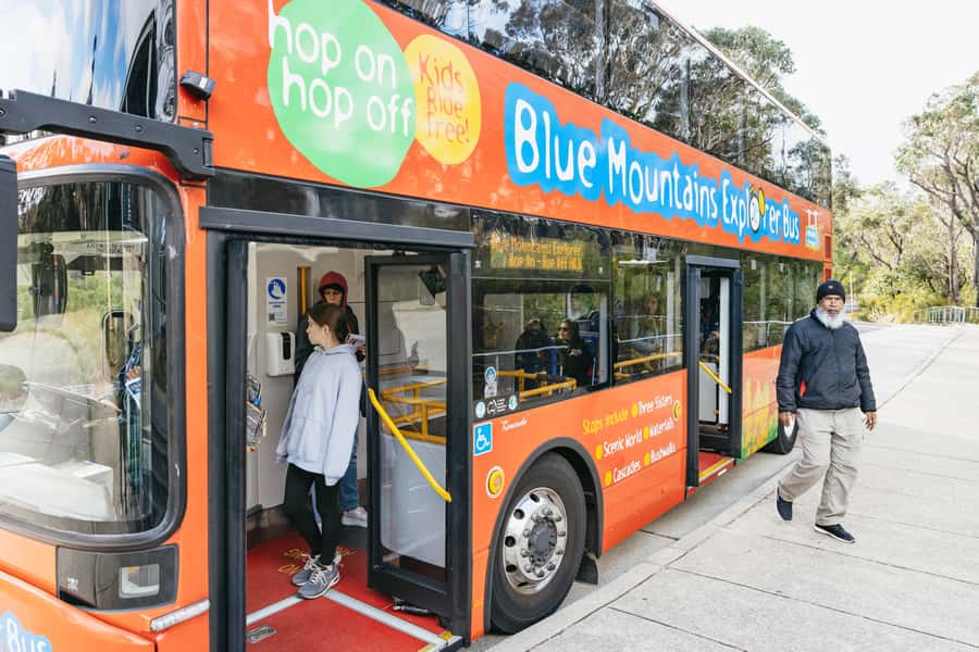 Katoomba: Lyrebird Hop-On Hop-Off and Scenic World Pass - Hop-On Hop-Off Route: How to Use the Loop Like a Pro