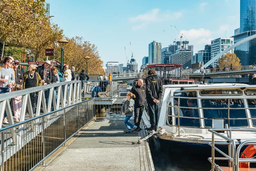 Melbourne: 2-Hour City Highlights River Cruise - When tides change everything: how the cruise adapts