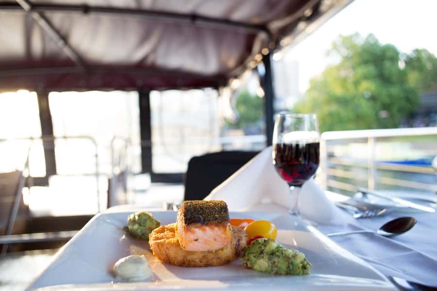 Melbourne: 4-Course Dinner Cruise with Drinks - Price and value: is $138 per person worth it?