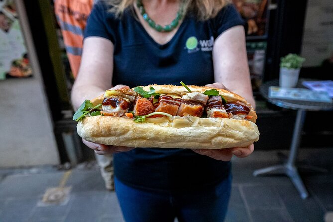 Melbourne Foodie Discovery Walking Tour - Degraves Street and Collins Street: people watching meets history