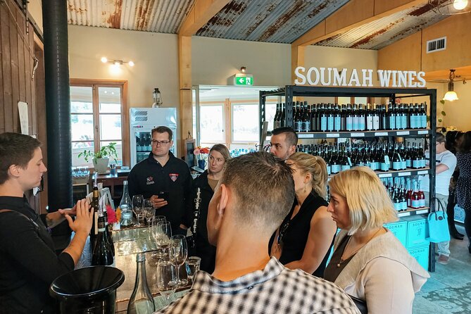 Melbourne: Yarra Valley Wine, Gin, Whisky and Chocolate Tour - St Huberts Cellar Door: 4 pours, plus beer/cider or optional gin and whisky