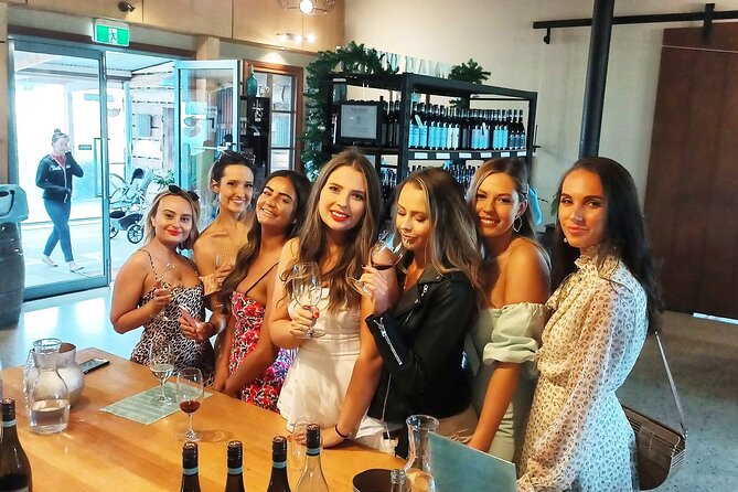 Melbourne: Yarra Valley Wine, Gin, Whisky and Chocolate Tour - Lunch at Hubert Estate (Quarters) or Domaine Chandon: pick your tempo