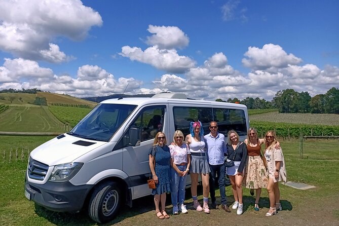 Melbourne: Yarra Valley Wine, Gin, Whisky and Chocolate Tour - Yarra Valley Chocolaterie tasting: 10 chocolates and a gelato sprint