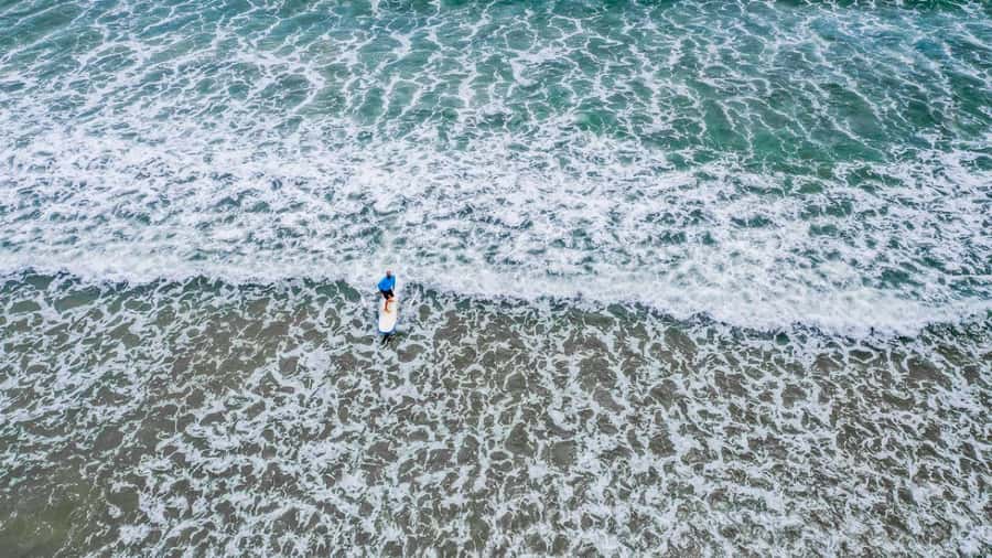 Noosa Heads: 2 Hour Surf Experience on the Sunshine Coast - Gear Setup: Rash Shirt, Soft-Top Board, and the Stuff You Don’t Want to Guess