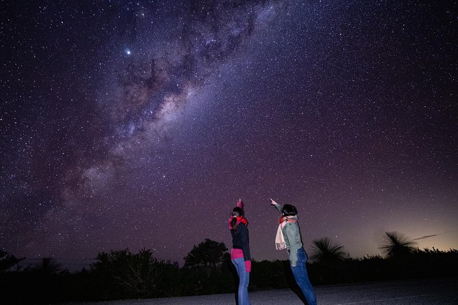 Pinnacles Desert Sunset Dinner and Stargazing Tour - Arriving at the Pinnacles: where sunset turns into a dinner plan