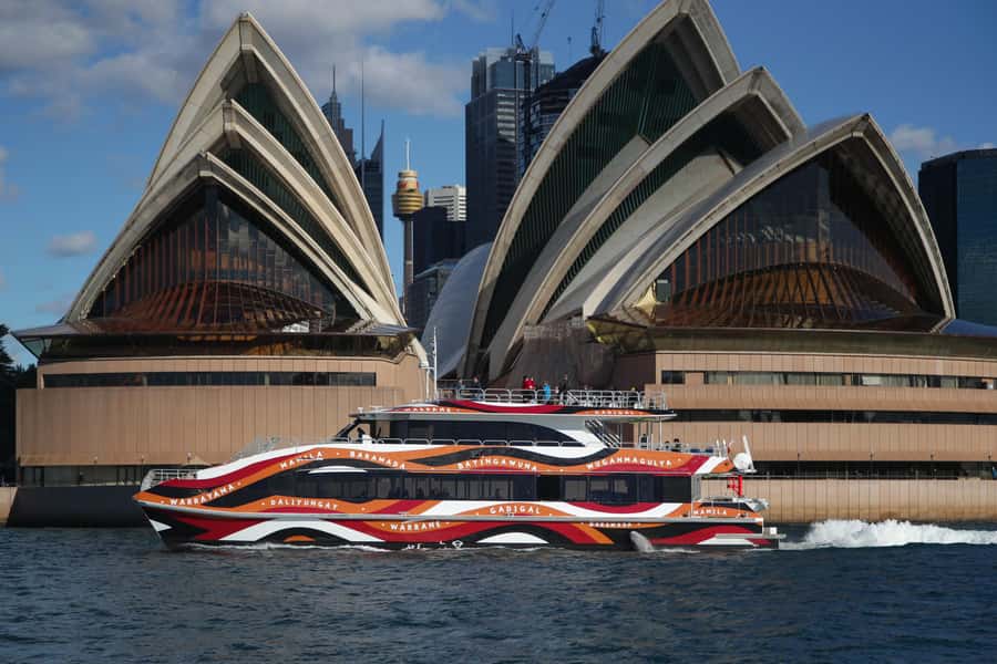 Sydney: 2-hour Express Whale Watching Cruise - Quick hits before you go