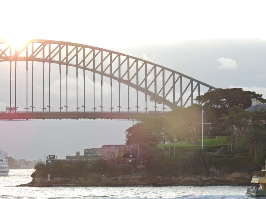 Sydney: Morning or Afternoon Harbour Sightseeing Cruise - Where to stand and how to get your best seat