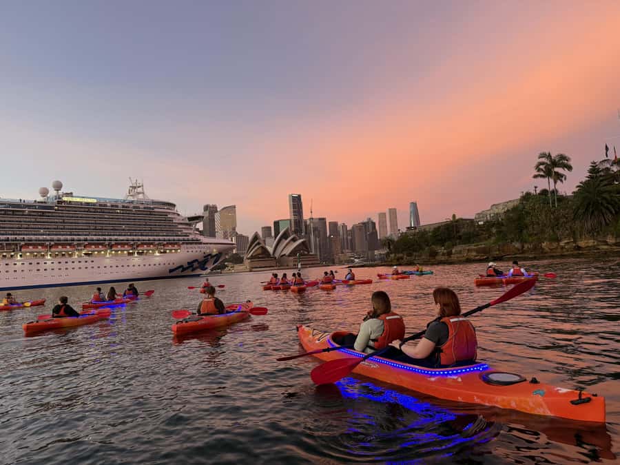 Sydney: Sunrise Kayak, Opera House & Under Harbour Bridge - Paddling at sunrise: Opera House views and the LED-lit factor