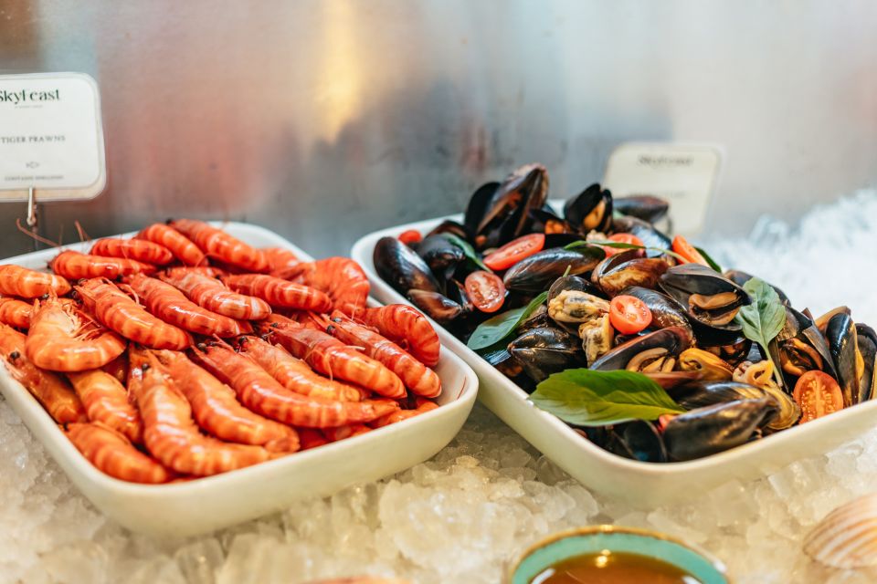 Sydney: Unlimited Skyfeast at Sydney Tower - Dietary notes: vegetarian, gluten-free, and dairy-free labels