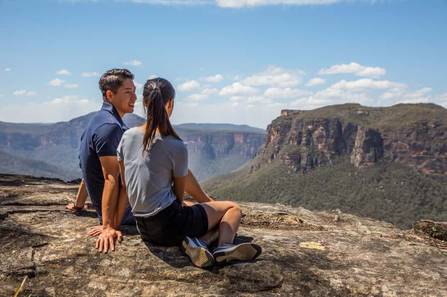 Sydney: Waterfall Bushwalk and Blue Mountain Sunset Day Trip - Wildlife spotting in the bush: what you can realistically expect