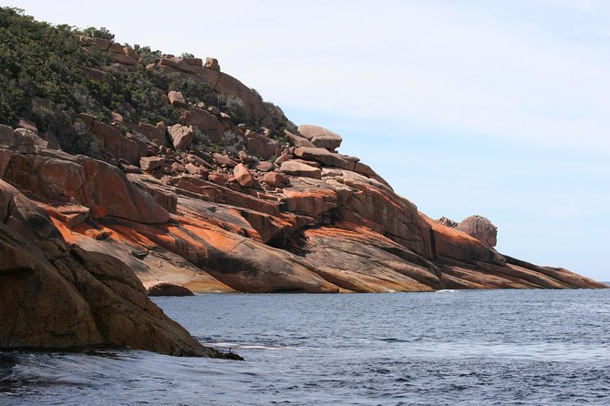 Wineglass Bay Cruise from Coles Bay - Weather, Seas, and the Chance You Might Not Reach Wineglass Bay