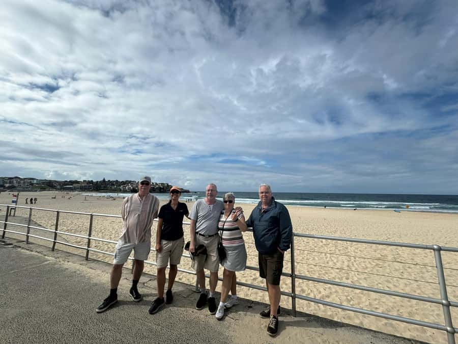 1/2 day Sydney Sightseeing and Bondi Beach Tour - Sydney Opera House: A Short Stop With a Big Payoff