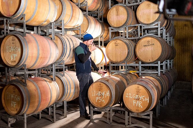 1 Hour Wine tasting at Ross Hill Wines in Orange NSW - Private, seated, and paced by your cellar door host