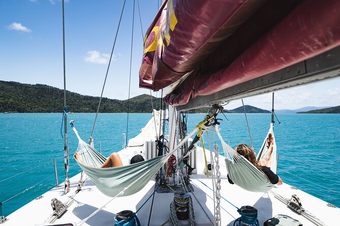 2 Day & 2 Night Whitsunday Islands Sailing Adventure on Condor - Day 3: one last snorkel or bush walk, then back to Airlie around 11 am