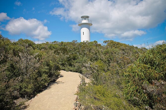 2 day Cradle Mountain and Wineglass Bay - Honeymoon Bay swim, Cape Tourville boardwalk, and Freycinet Marine Farm stops