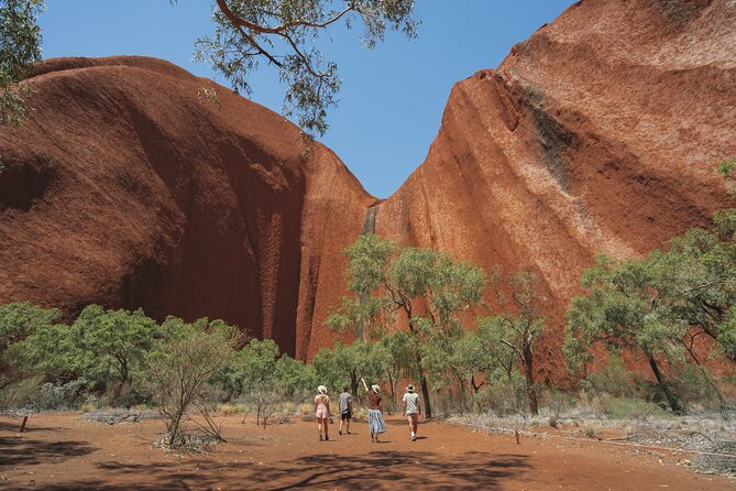 2 Day Uluru Red Centre Rock Tour from Alice Springs to Yulara - Price and logistics: what $502.07 really buys