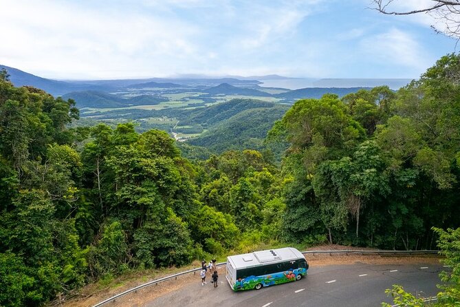 2 Days Tour on Atherton Tablelands and Cape Tribbin - Day One: Waterfalls, Crater Lakes, and the 30-Meter Swim-Behind Moment