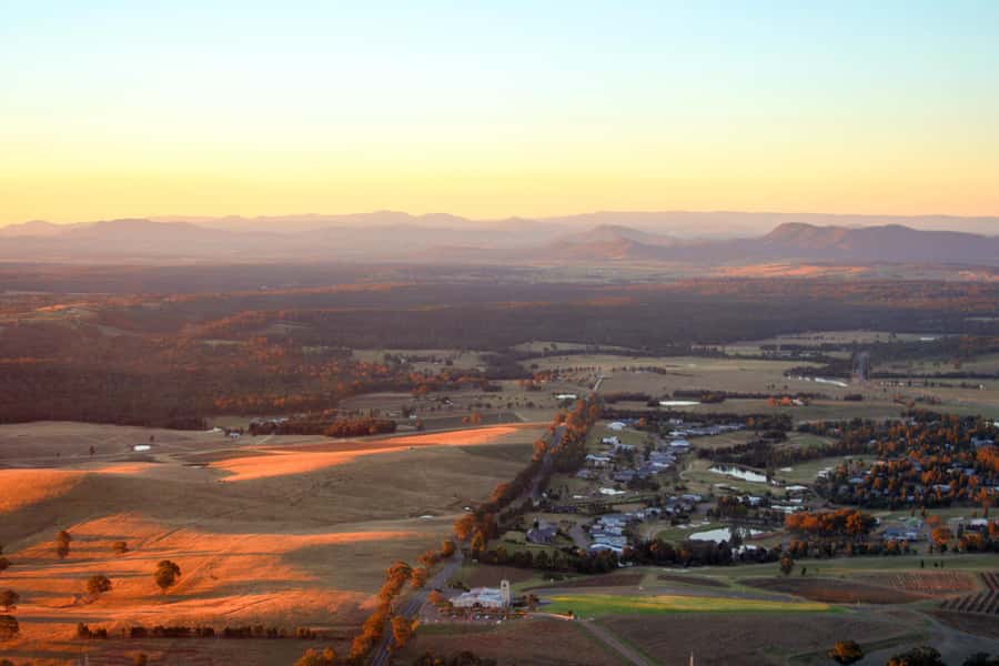 20 Minute Helicopter Scenic Flight Hunter Valley - Hunter Valley Gardens and Wineries: The Starting Point That Helps You Navigate