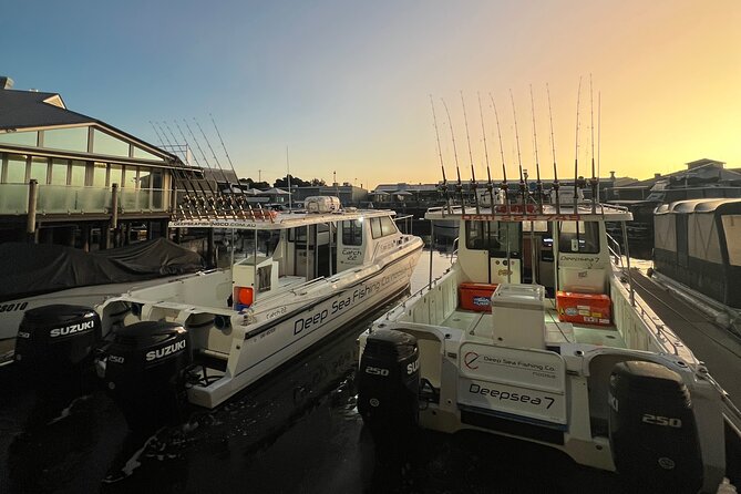 3/4 Day 7 Hour Offshore Fishing Charter - Stops on the Sunshine Coast: how to read the day from the deck