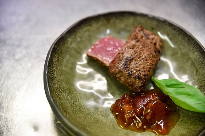 3 Hour Outback Gourmet Food and Aboriginal Art Tour - What You Eat: Degustation Plates Built Around NT Produce