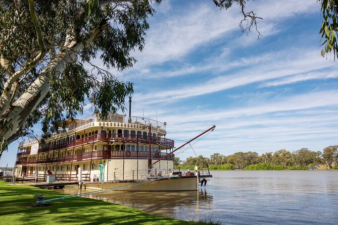 3-Night Murray River Cruise on the classic Murray Princess - Adelaide to Mannum: the start at Franklin St