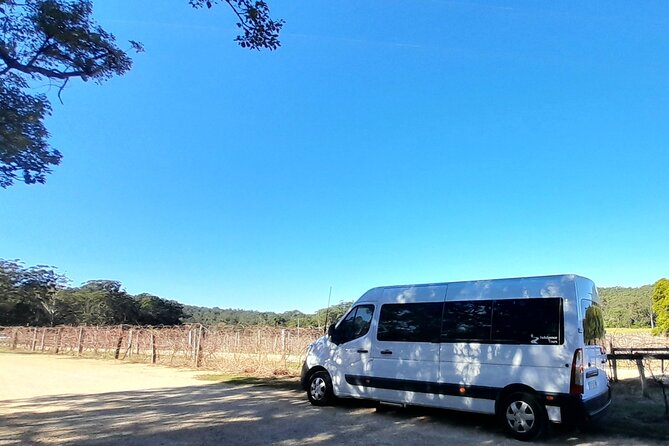4-Day Private Coastal Escape from Sydney to Mid North Coast - The comfort and control factor: 4WD LandCruiser or mini coach