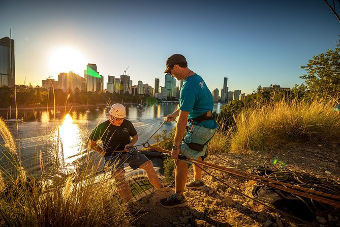 Abseiling the Kangaroo Point Cliffs in Brisbane - Kangaroo Point Cliffs: why this spot feels so close to everything