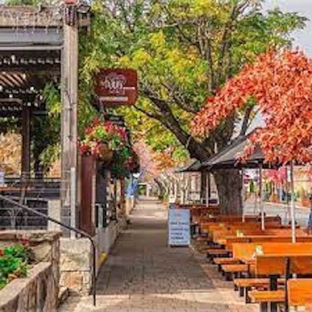 Adelaide: City Highlights and Hahndorf Tour with Pickup - Hahndorf: German village charm with guided context and free time