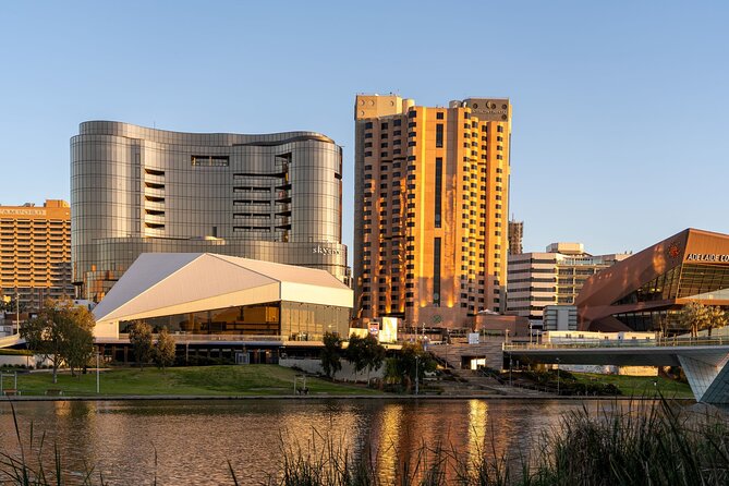 Adelaide City Highlights Tour - The scenic drive: your quick Adelaide “map in motion”