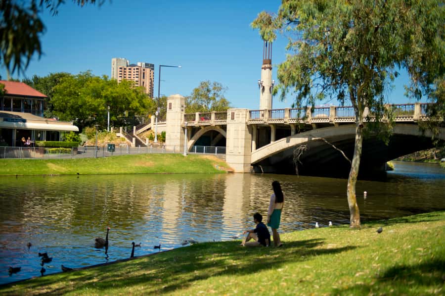 Adelaide: Highlights, Hahndorf & McLaren Vale Wine Tasting - Starting in Adelaide CBD: pickups that reduce friction