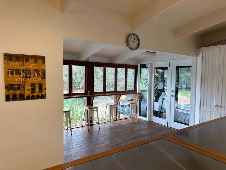 Adelaide Hills Divine Wine Tour - Sidewood Cellar Door in Hahndorf: the last tasting that feels like a finale