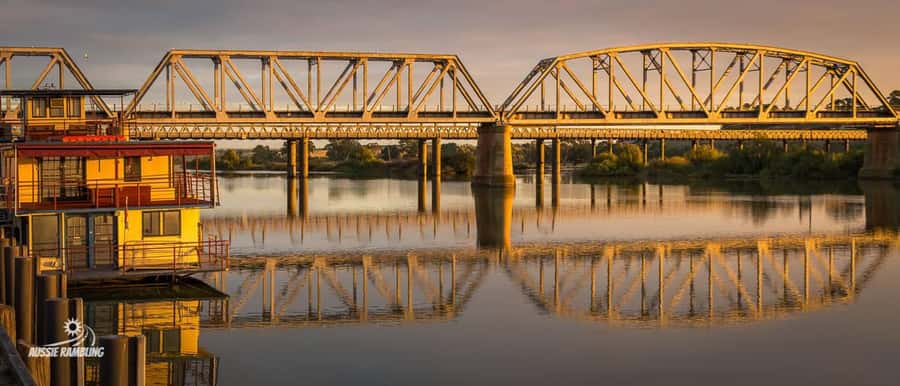 Adelaide Hills Tour with River Murray 3 Hour Lunch Cruise. - Boarding day at Murray Bridge Wharf: where the day slows down