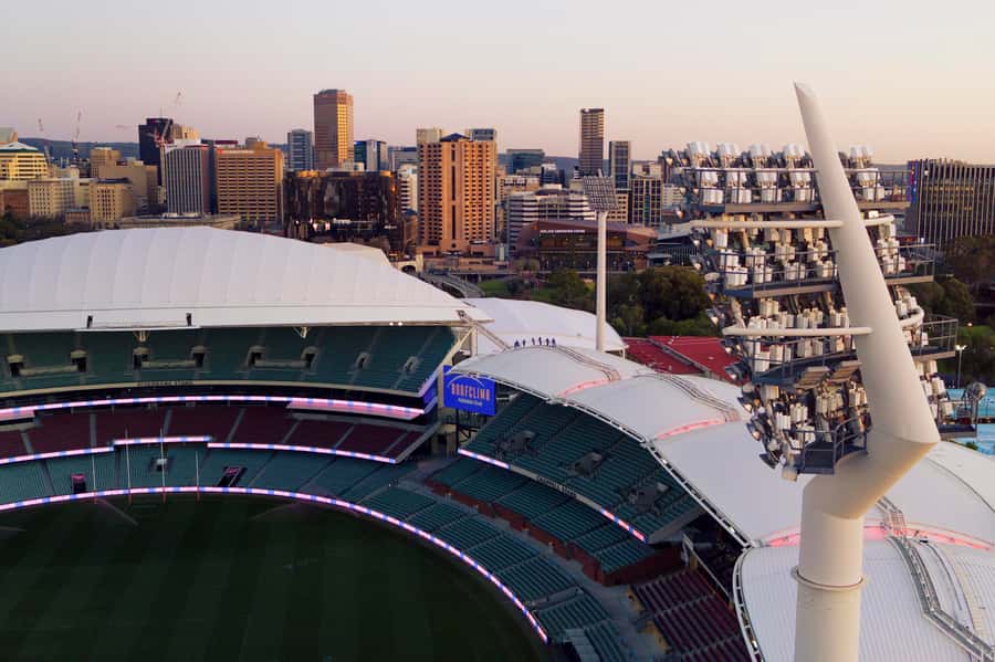 Adelaide: Sunset Rooftop Tour at Adelaide Oval - RoofClimb Twilight at Adelaide Oval: your 2-hour game plan