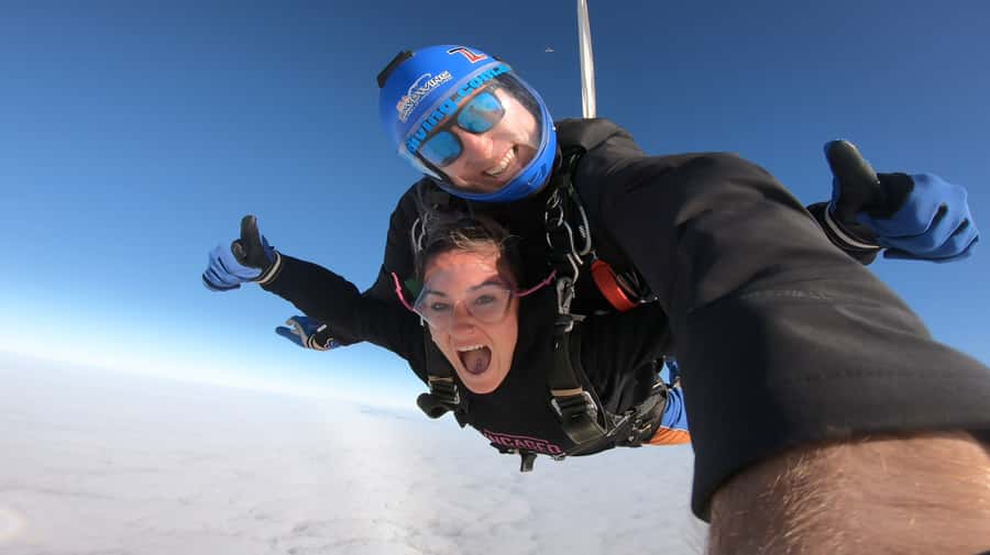 Adelaide: Tandem Skydiving over Lake Alexandrina - Freefall Over Lake Alexandrina and Flying the Parachute