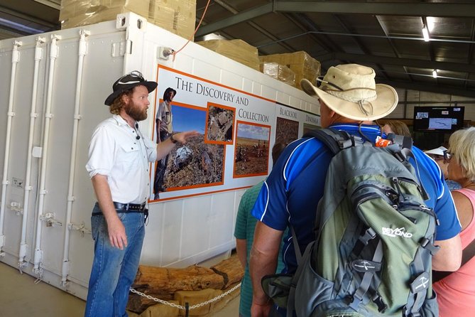 Age of Dinosaurs Museum Half Day Guided Transfer from Winton - Museum Day Format: Laboratory, Collection Room, Dinosaur Canyon