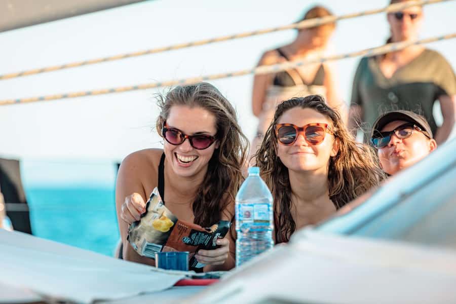 Airlie Beach: 2-Day Whitsunday Islands Sailing Snorkel Tour - Key things to know before you go