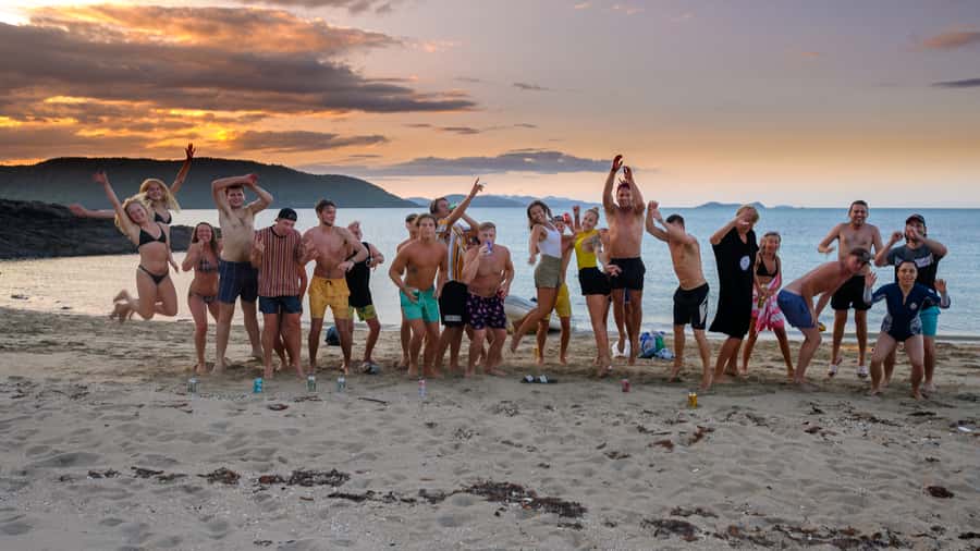 Airlie Beach: 2-Night Whitsundays Sailing Trip with Meals - Key highlights worth your attention