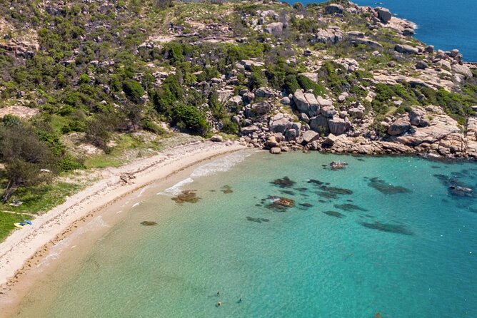 Airlie Beach: Beautiful Bowen Beaches Day Tour. - Stop 2: Grays Bay’s Granite Boulders and Clear-Water Swims