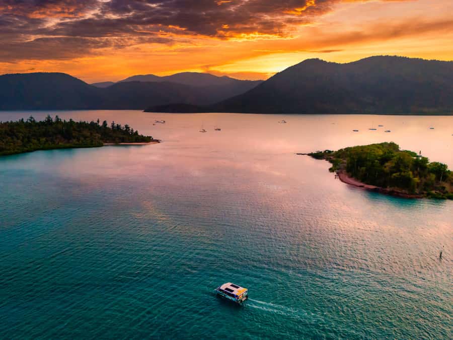 Airlie Beach: Bottoms Up Sunset Cruise with Drink - Key things I’d mark on your plan