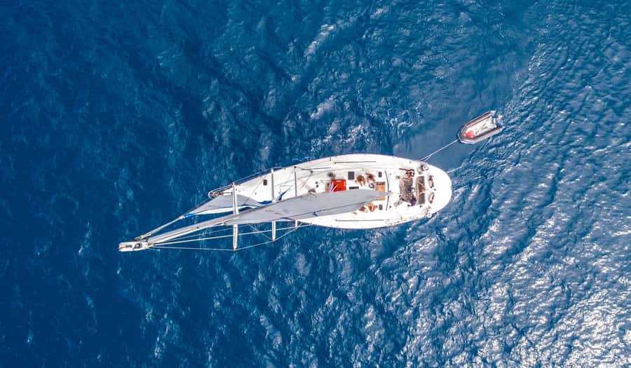 Airlie Beach: Great Barrier Reef 2-Day, 2-Night Sailing Tour - First Night at Anchor: Protected Waters, Sunset Sky, Good Food